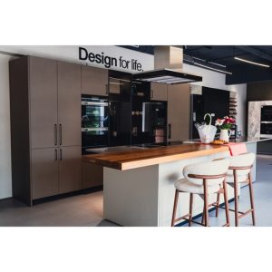 Bucatarie activa Doimo Cucine Nociola 2022 - Miele Showroom