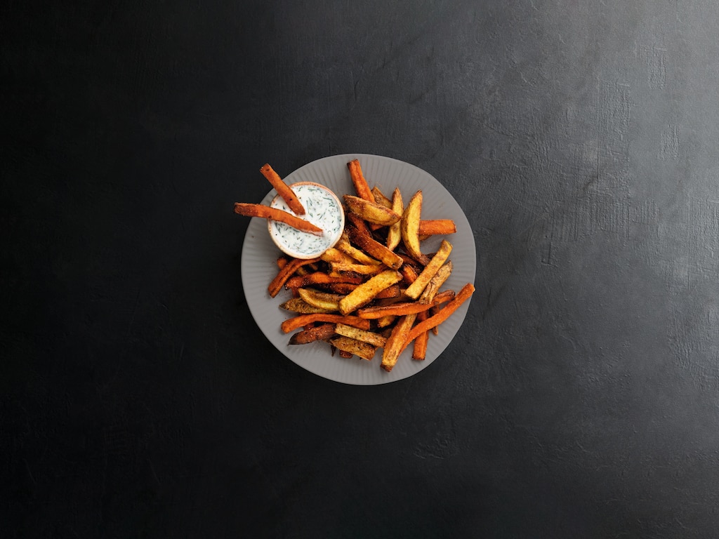 Miele lansează funcția AirFry la cuptoarele sale. Ce este AirFry și cum funcționează?