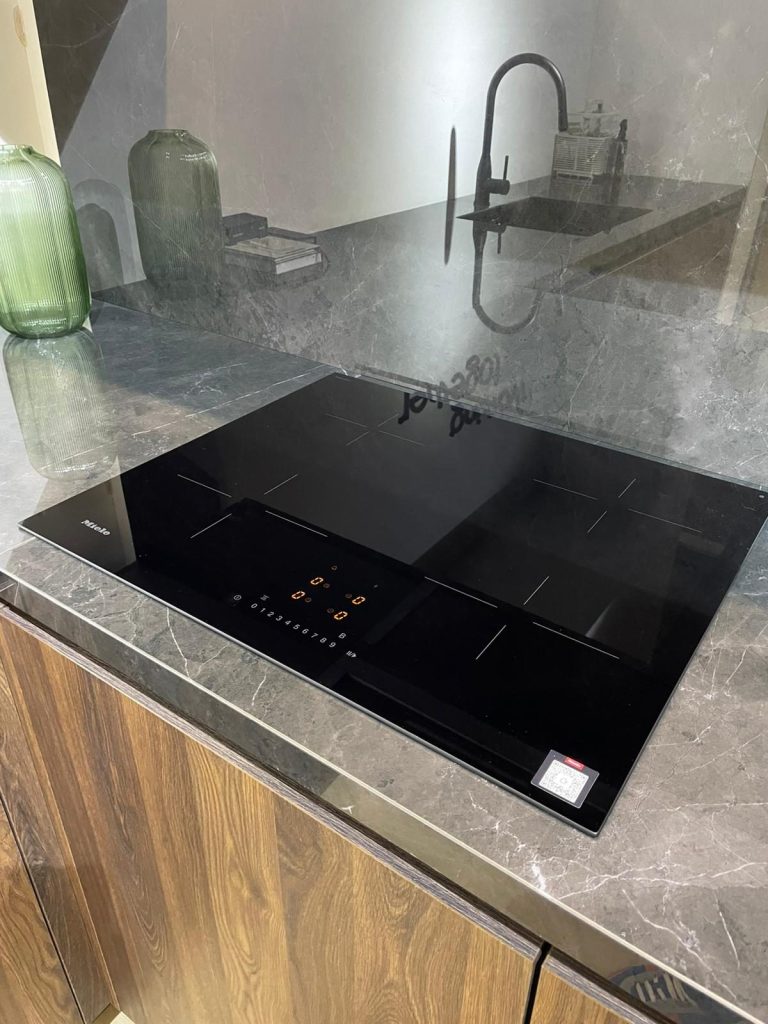 Plita inductie KM 7361 FL 60 cm